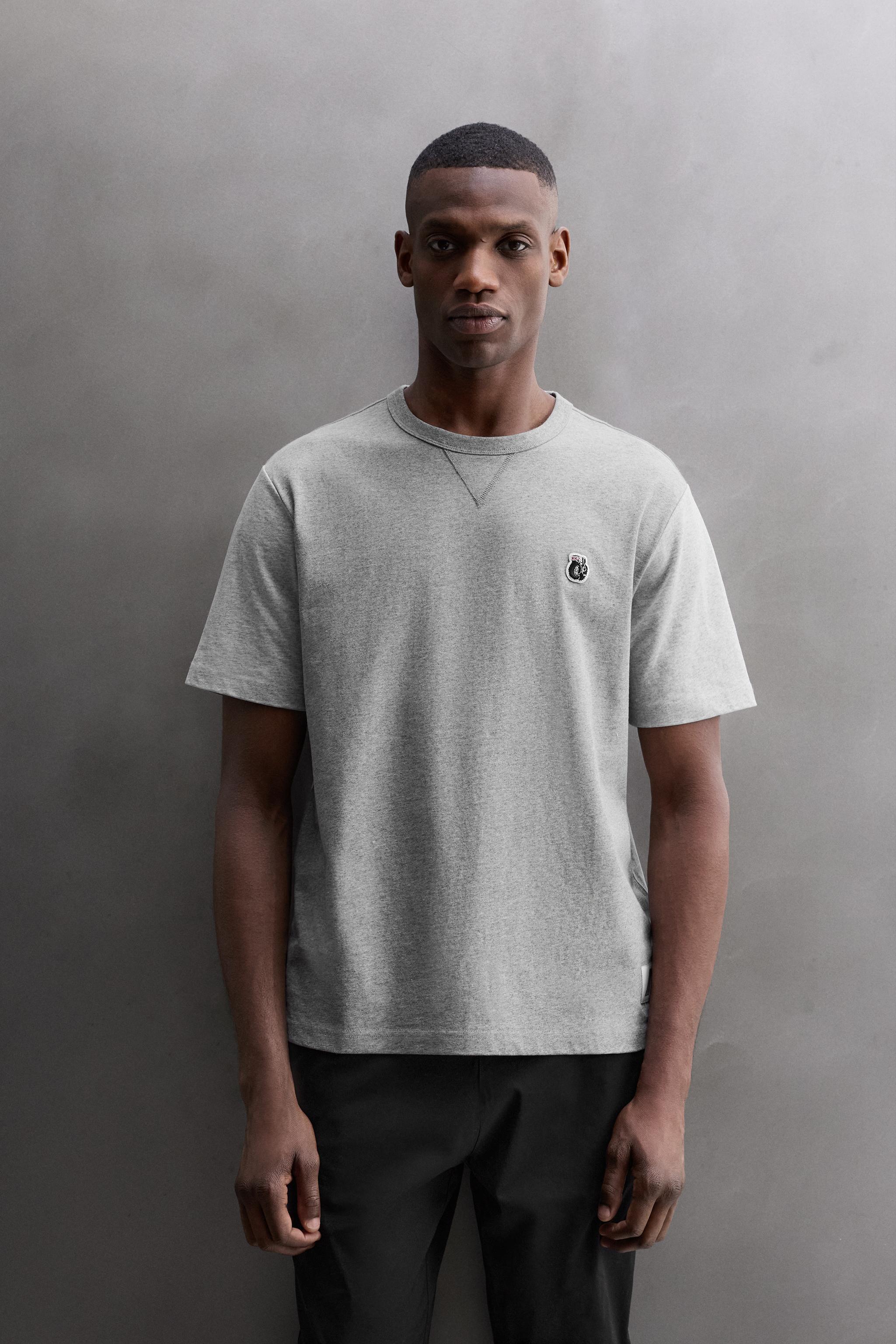 T-SHIRT COLOR BLOCK BRODÉ